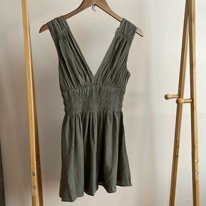 Abercrombie & Fitch V-Neck Sun Dress